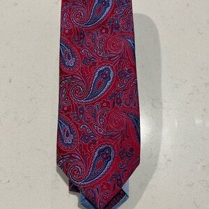 Saks Fifth Avenue Paisley Neck Tie Red Blue Silk